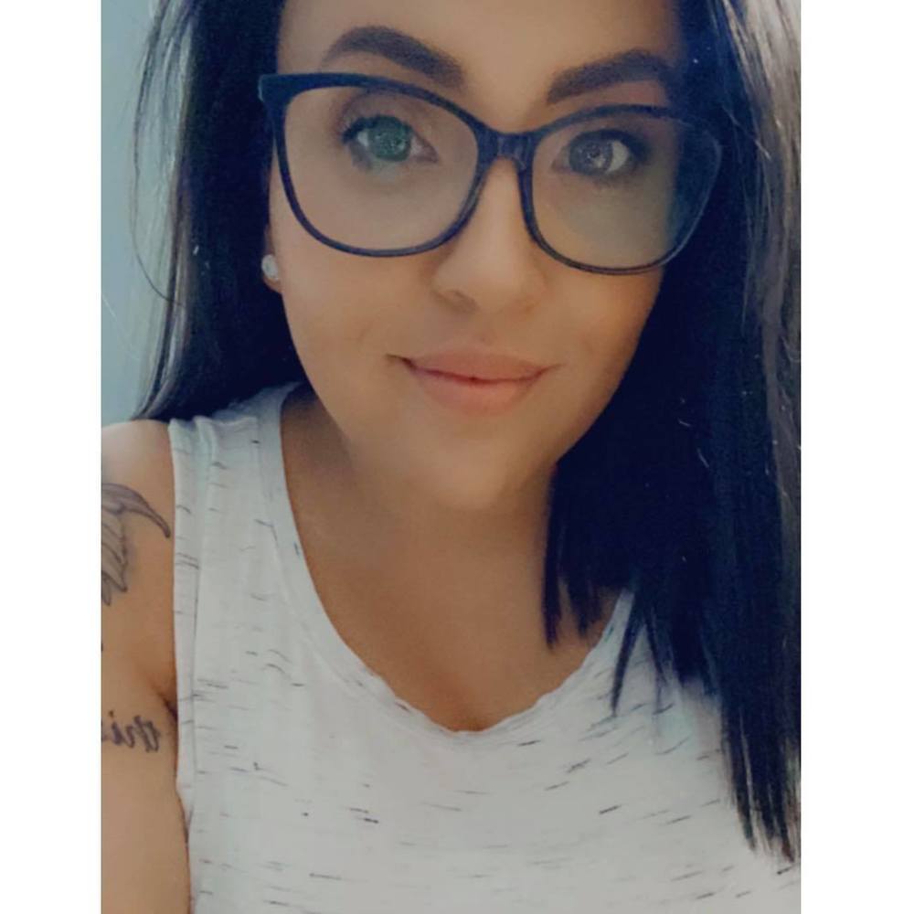 Meet your Posher, Roni